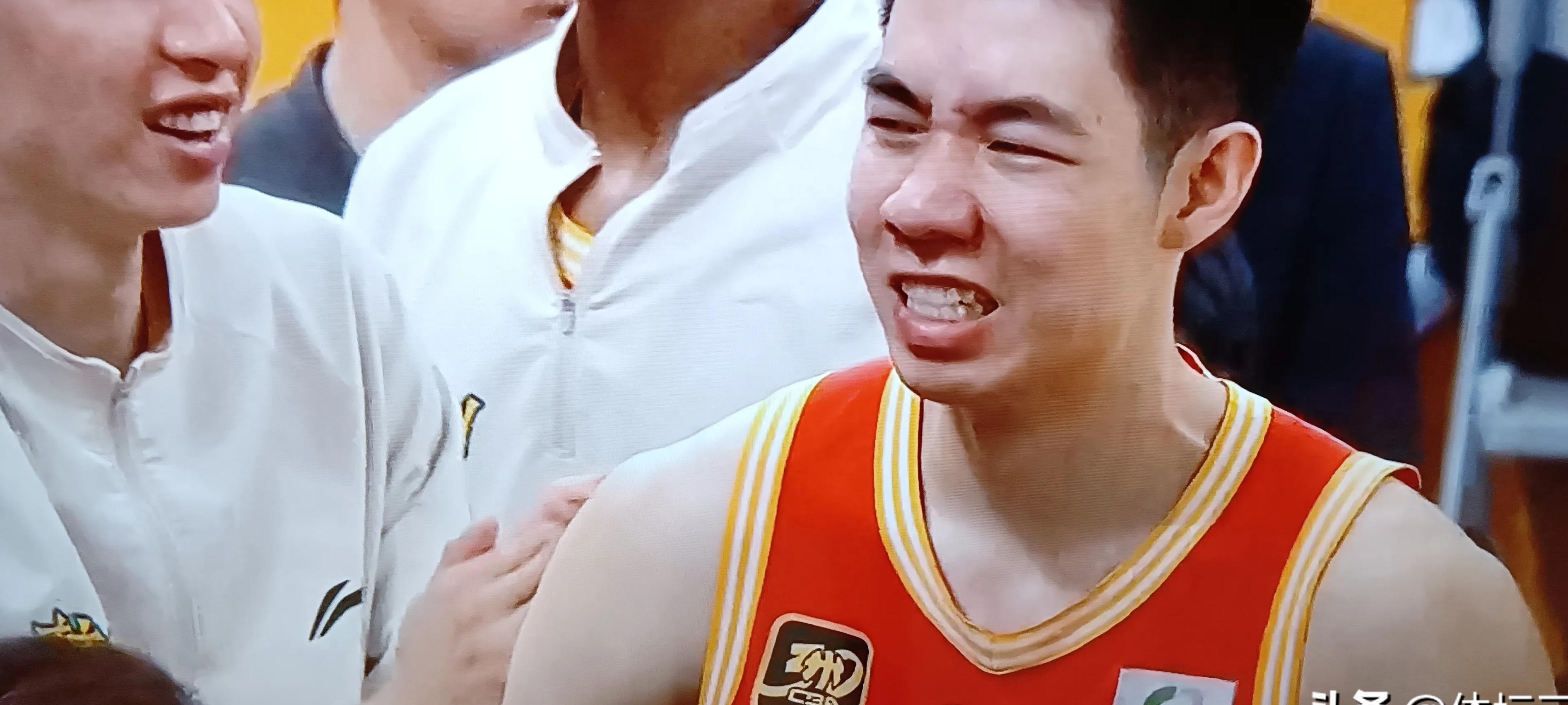 浙江队横扫湖人，孙铭徽统治全场