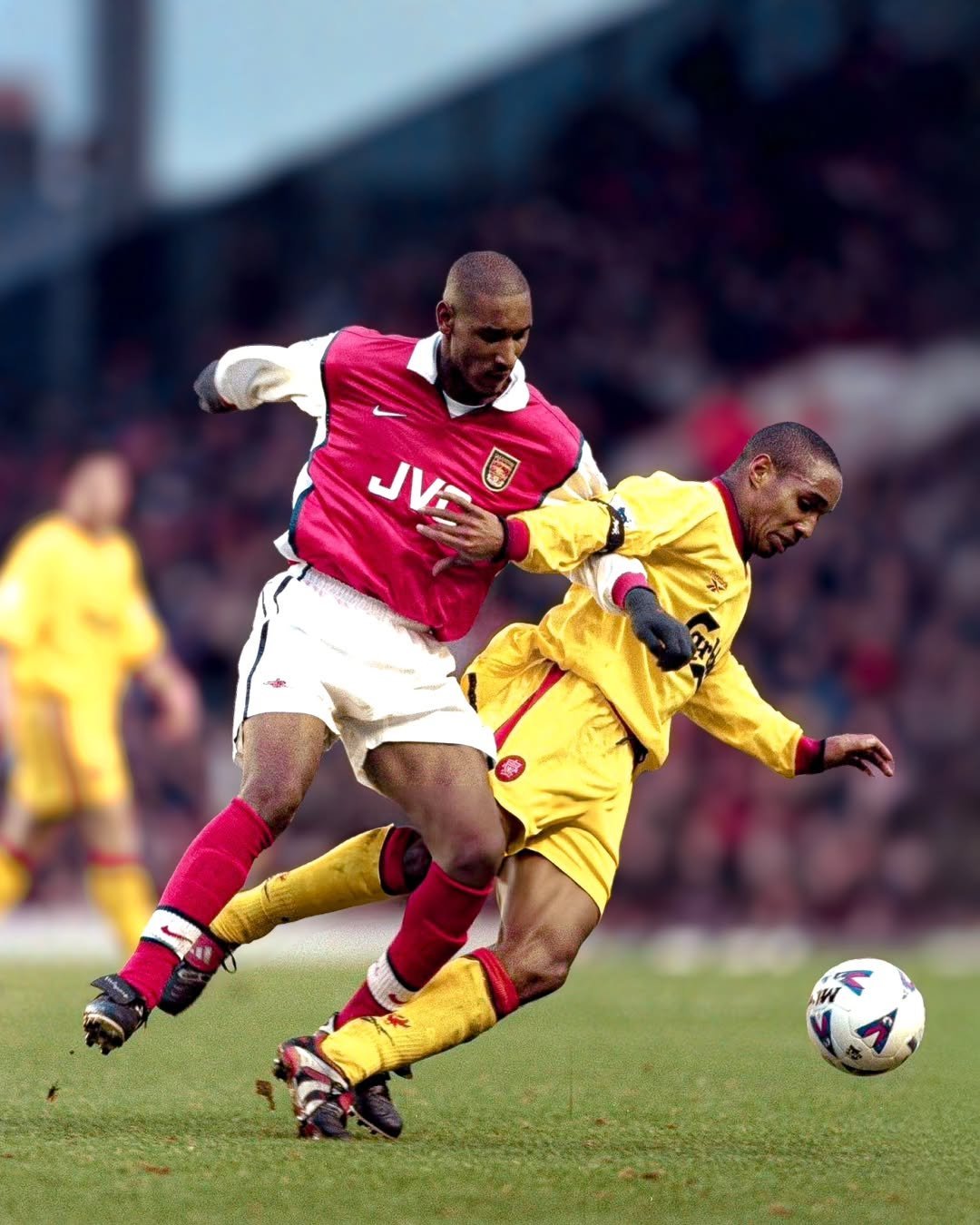 阿森纳-险胜伯恩利，赢得比赛