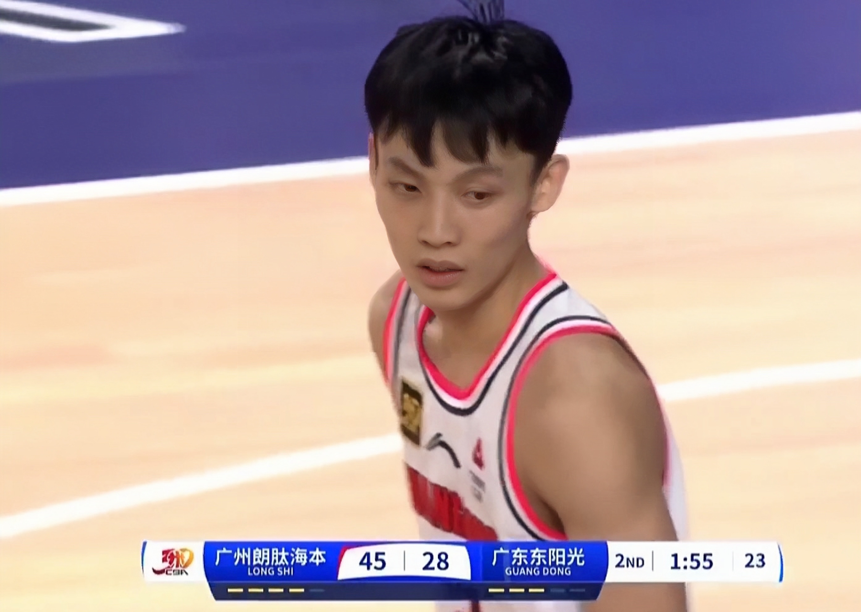 关于广东宏远以绝对实力取胜，击溃河南男篮的信息