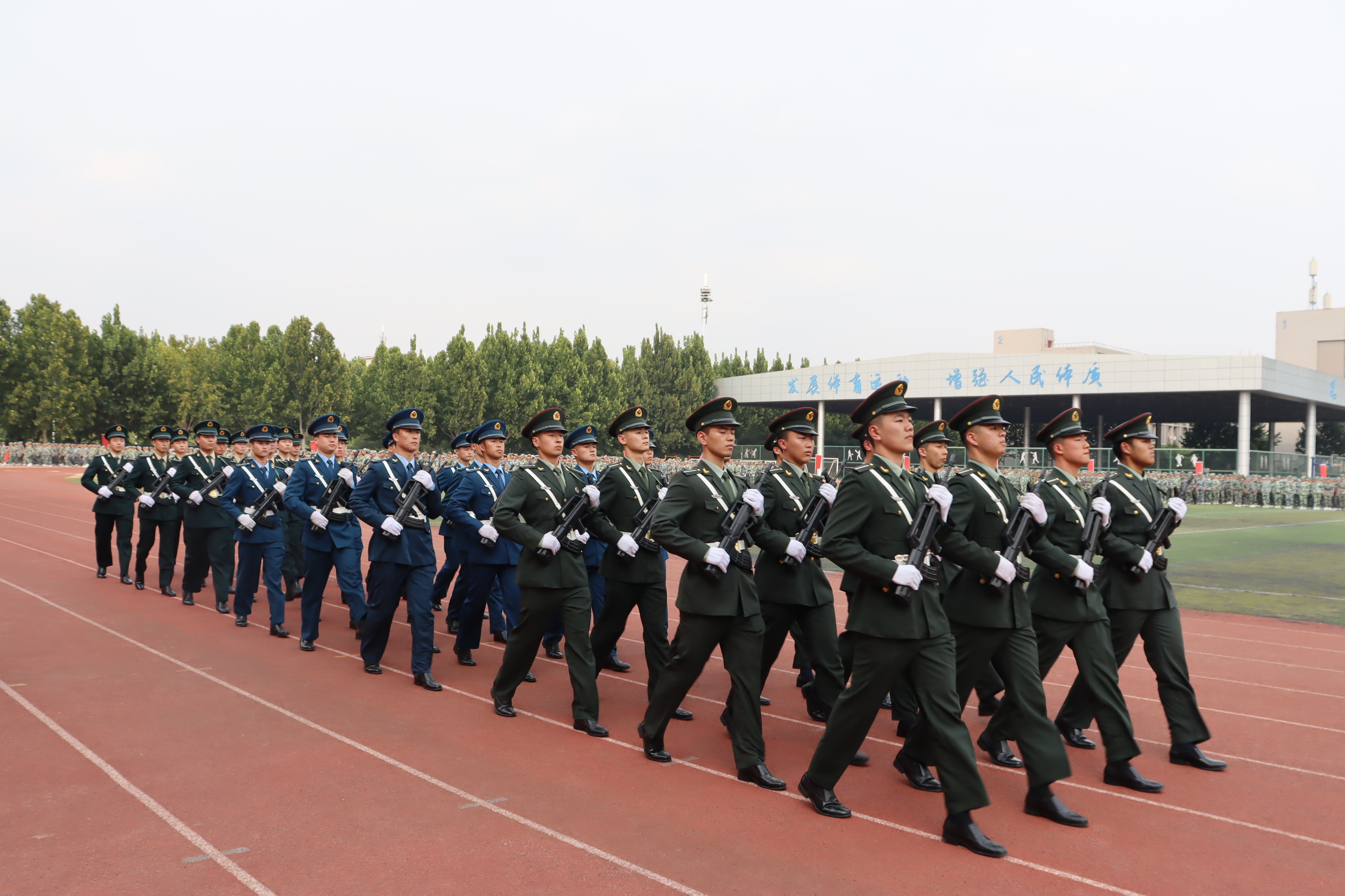 包含无锡大学队员全力备战，冲刺胜利的词条