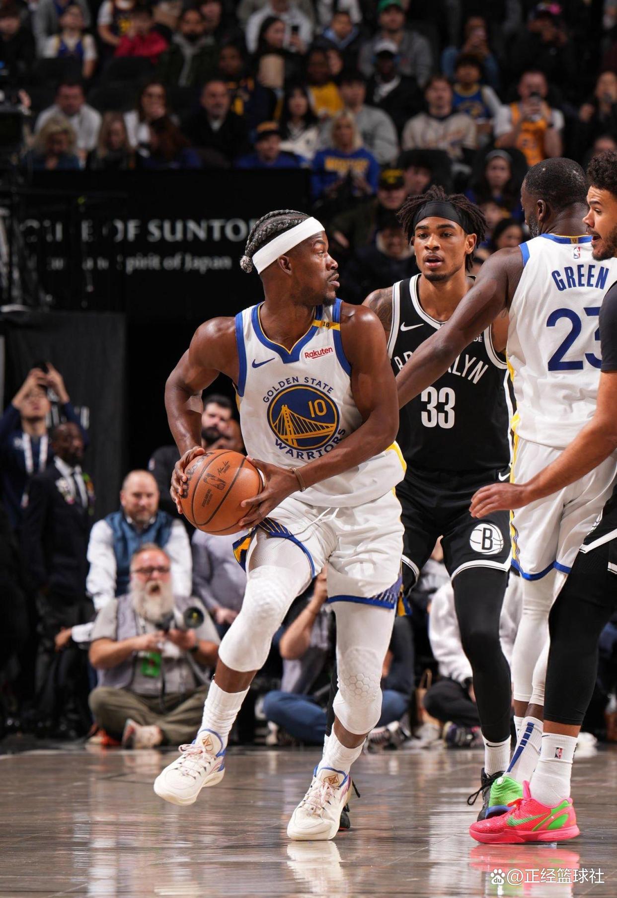 勇士豪取三连胜，持续保持不败的简单介绍