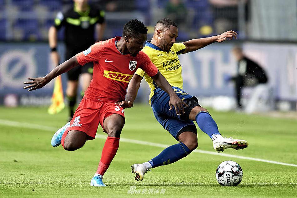 关于布隆德比客场取胜，小组形势艰难的信息