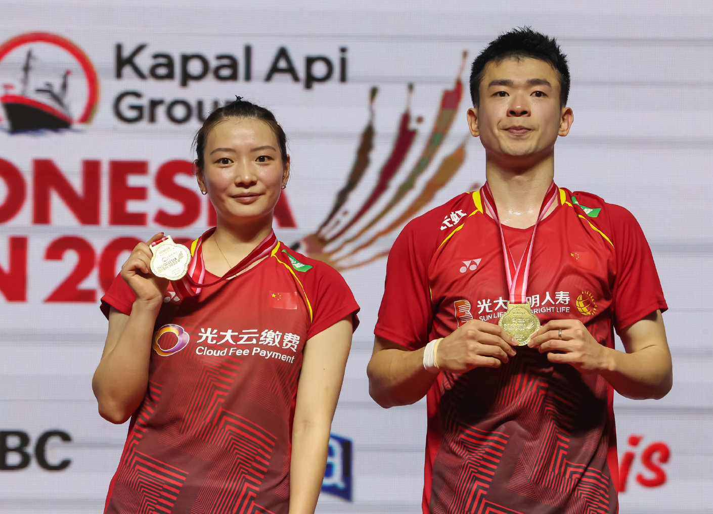 关于印尼羽毛球队力克泰国羽毛球队，安赛龙打破历史纪录的信息