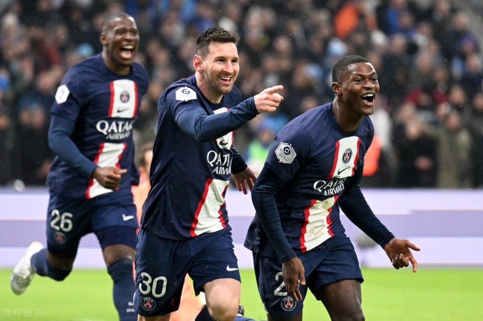 拜仁逆转挪威,梅西带队取胜 拜仁逆转挪威,梅西带队取胜