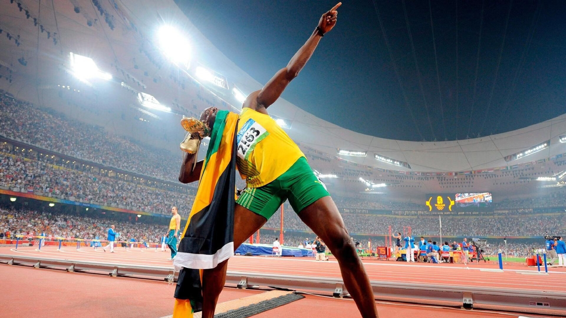 绿白风暴席卷地中海,贝蒂斯冲垮摩纳哥,卡瓦哈尔的救赎之夜