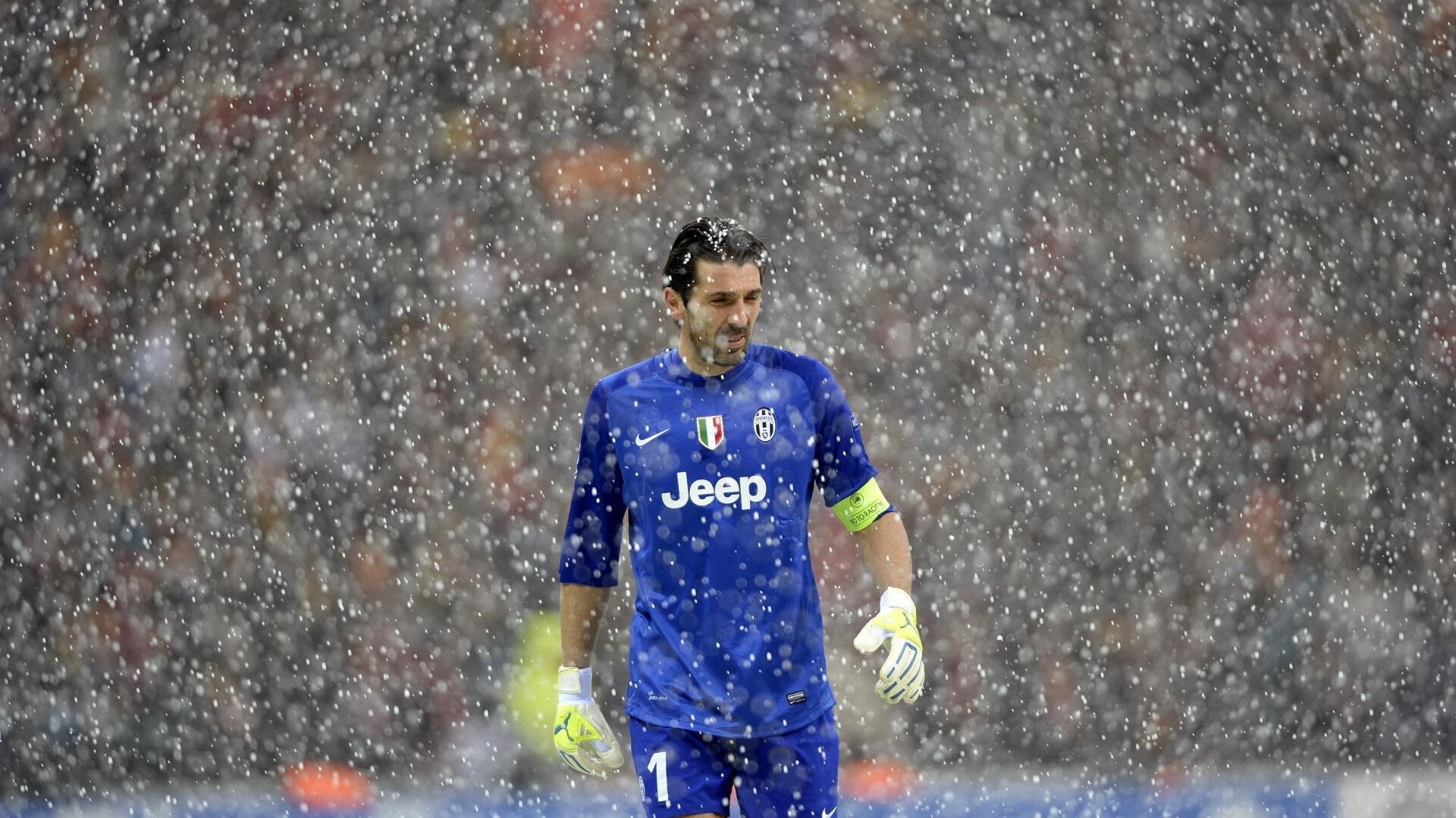 巅峰对决，快船力克辽宁，拉文焦点战正名